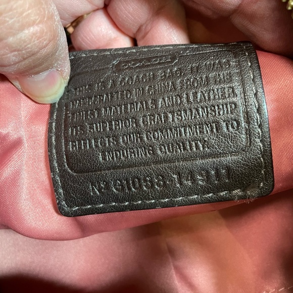 Authentic Coach Kristin Signature Sateen Hobo - Picture 8 of 13